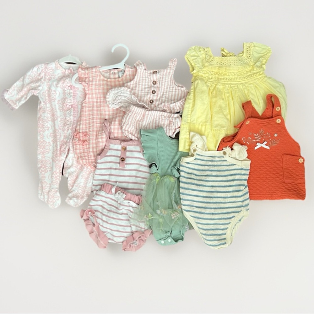 Lot Of 10 Pieces Baby Girl (0-3months) Pre-owned (#107)